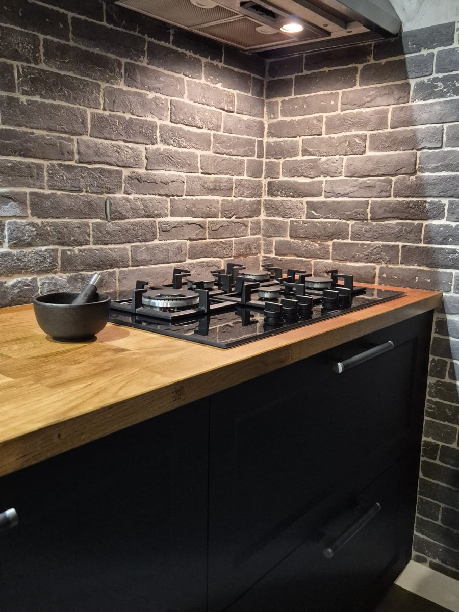 Crédence cuisine carrelage brique artisan carreleur Lyon