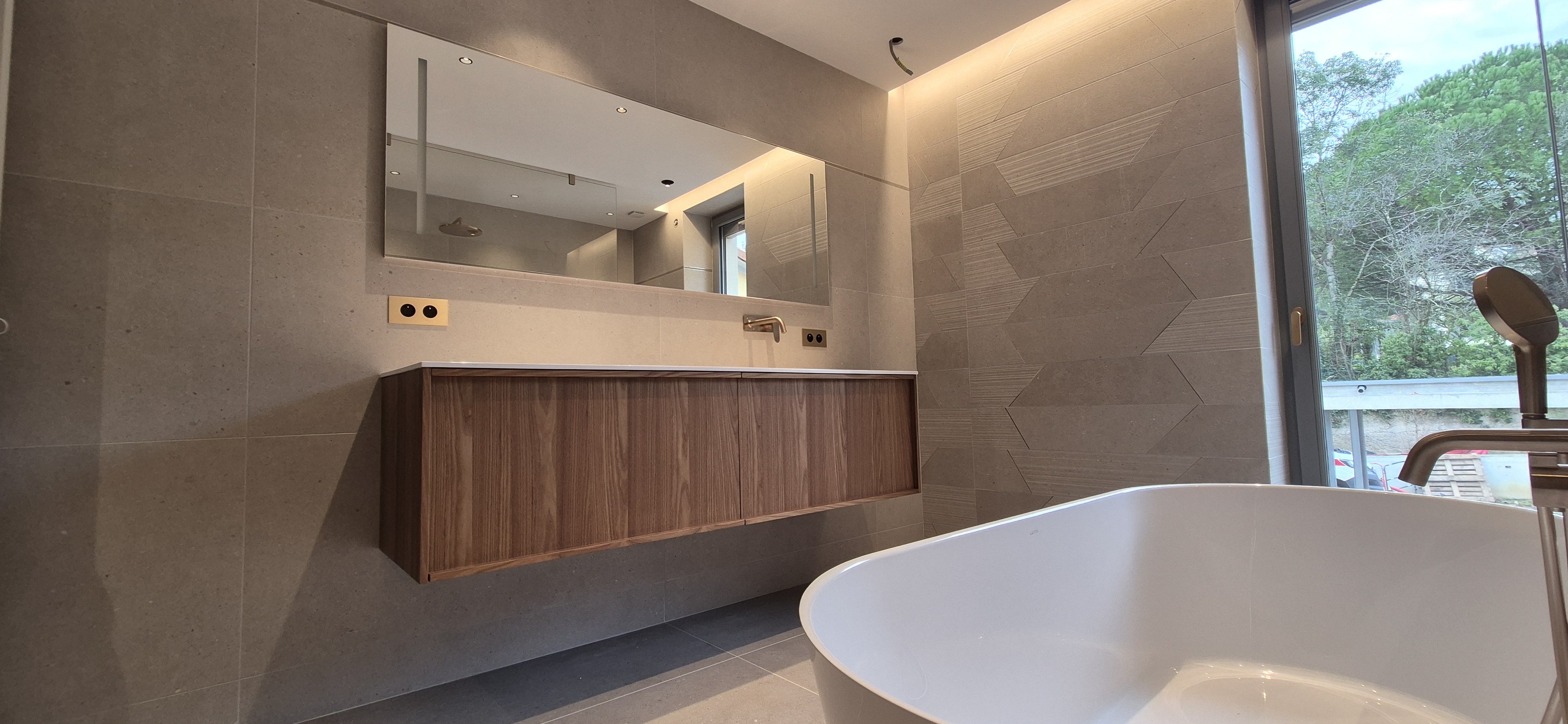 Pose de carrelage par Giroud Carrelage, artisan carreleur à Lyon